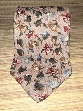 Structure Vintage Floral Pattern 100% Silk Necktie